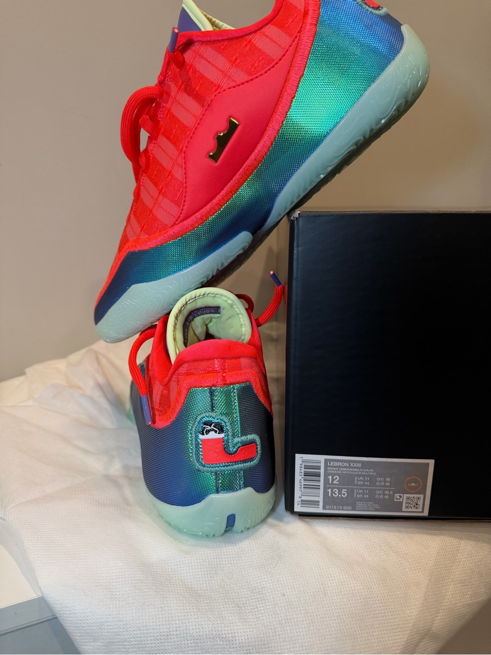 Nike LeBron 23 Stocking Stuffer Basketball Shoes - Bright Red with Teal Gradient